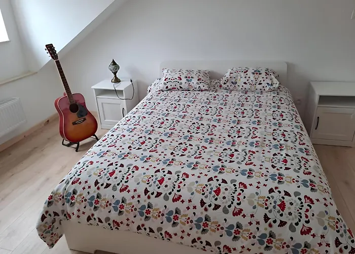 게스트하우스 O Reflets - Citabelle For 3 - 2 Beds View 